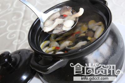 野生菌中毒怎么办 如何鉴别有毒野生菌