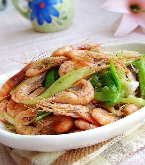 如何做青蒜炒虾