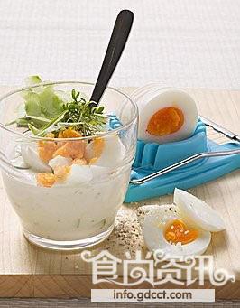 夏日降火民间偏方：开水冲鸡蛋