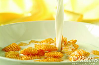 空腹能喝牛奶吗？什么食物不能空腹吃