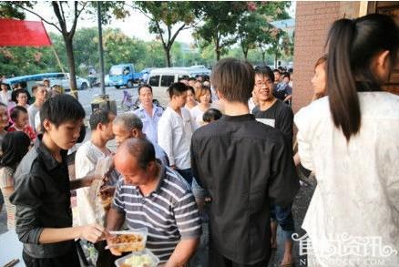 余姚免费盒饭温暖人心 好吃盒饭怎么做？