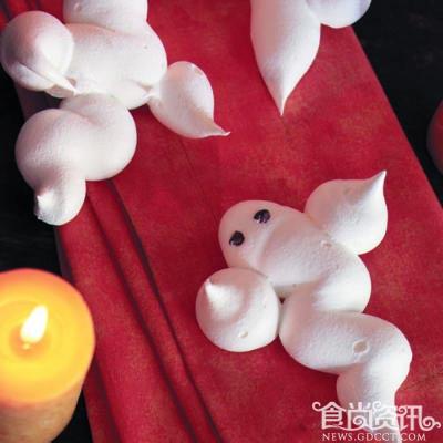 西方人如何过万圣节？万圣节吃什么？