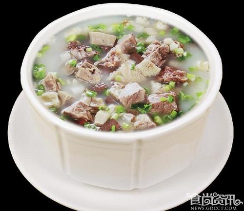 单县羊肉汤_山东传统特色美食
