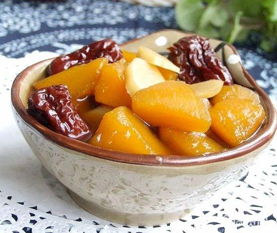 春季感冒吃什么好的快 感冒食疗方红枣姜片南瓜汤的做法