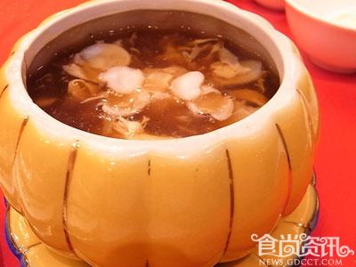 酸辣乌鱼蛋汤的做法 乌鱼蛋汤怎么做