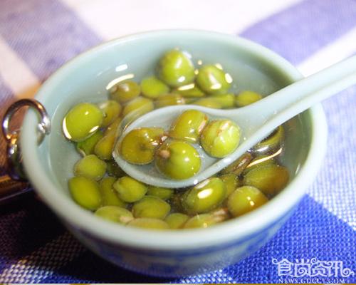 盛夏爱喝绿豆汤 绿豆汤的饮食禁忌需知