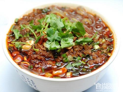 重庆特色美食：“天下第一粉”重庆酸辣粉