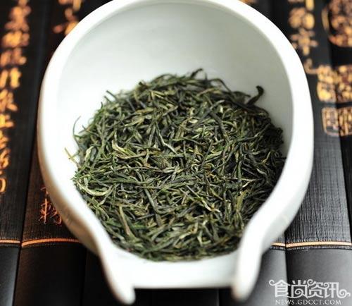 央视曝光：信阳毛尖茶30%是冒牌货